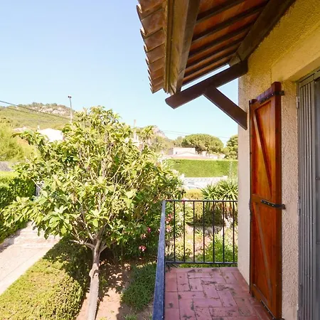 Villa Sistach Casa Oliveres
